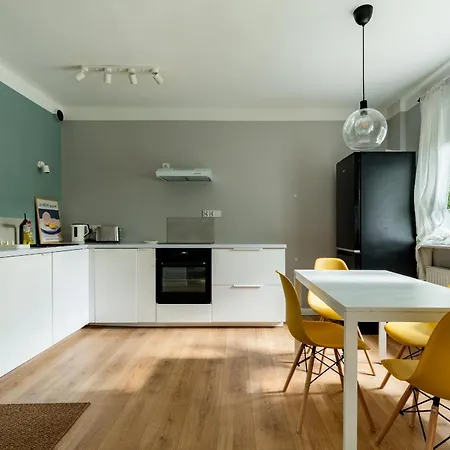 Apartamento Zielona Peaceful By Bookinghost *
