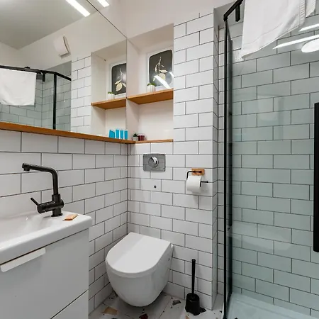 Apartamento Zielona Peaceful By Bookinghost