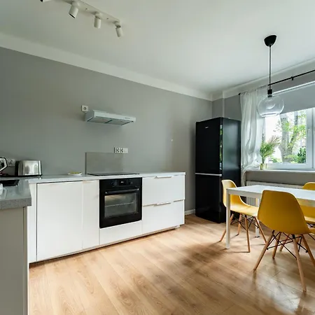 Apartamento Zielona Peaceful By Bookinghost *
